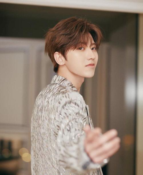 娱乐圈蔡徐坤爆料视频合集,揭秘明星幕后故事  第3张